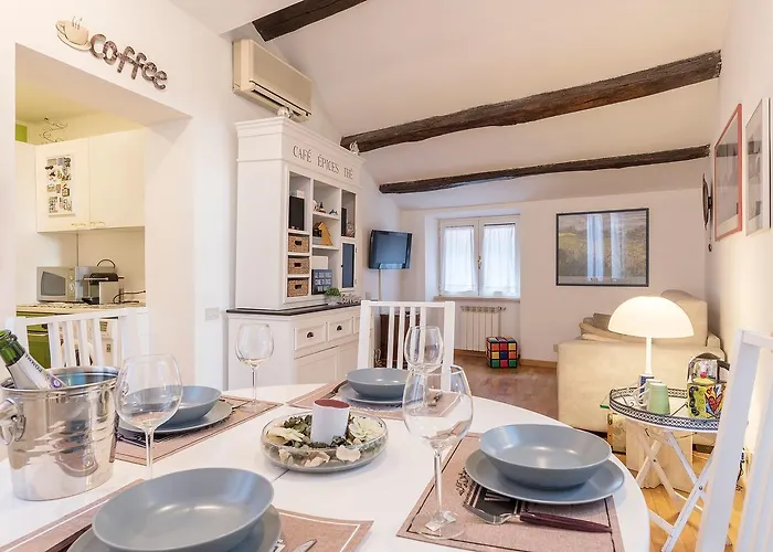Penthouse With Terrace In The Heart Of * Roma