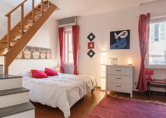 Penthouse With Terrace In The Heart Of * Roma